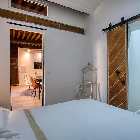 Charme, Centre, Monument Historique, Chevalier *